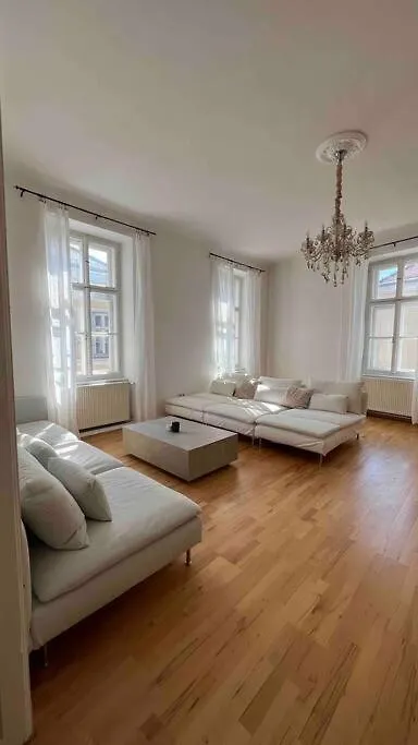 Apartment Altbauwohnung Im Univiertel! Graz Österreich